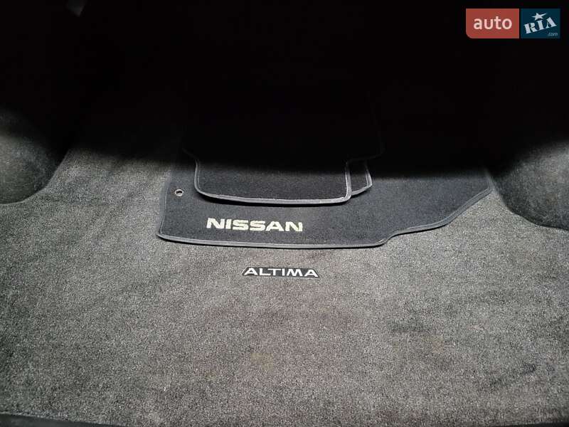 Седан Nissan Altima 2013 в Черкассах фото 56 Седан Nissan Altima 2013 в Черкассах