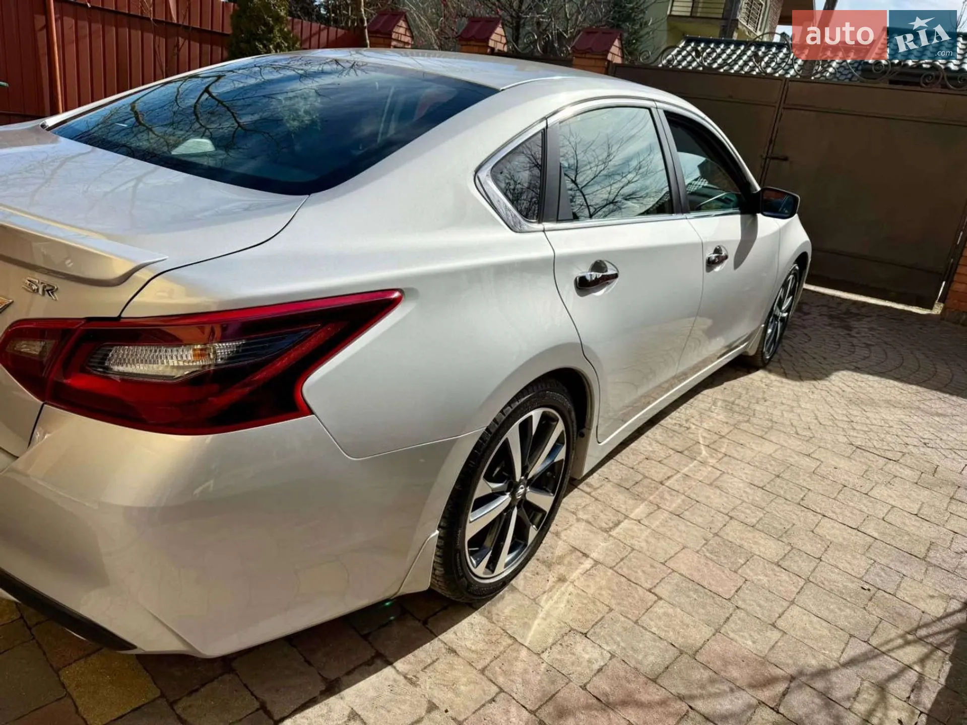 2017 Nissan Altima - мініатюра 7