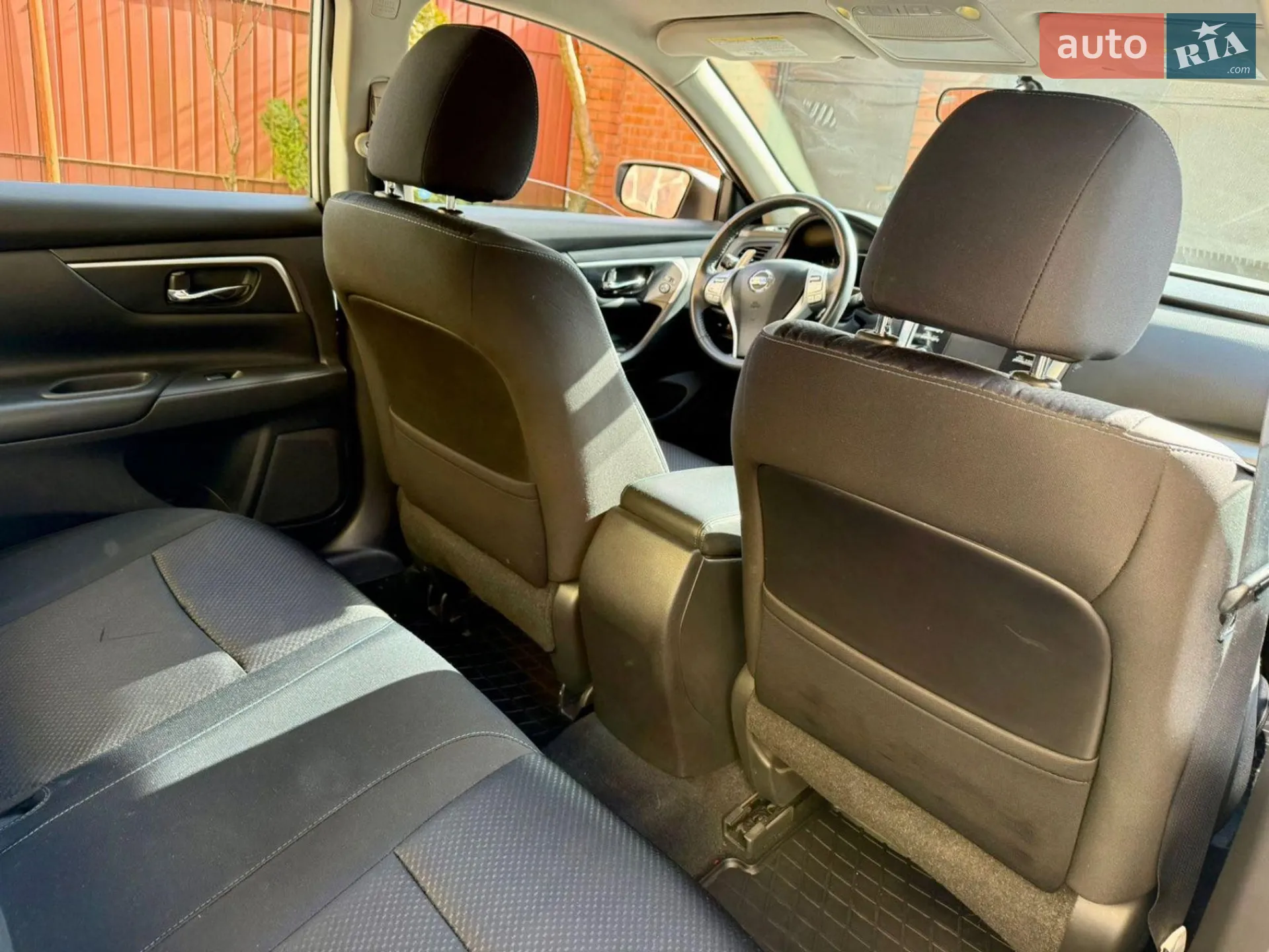2017 Nissan Altima - мініатюра 21
