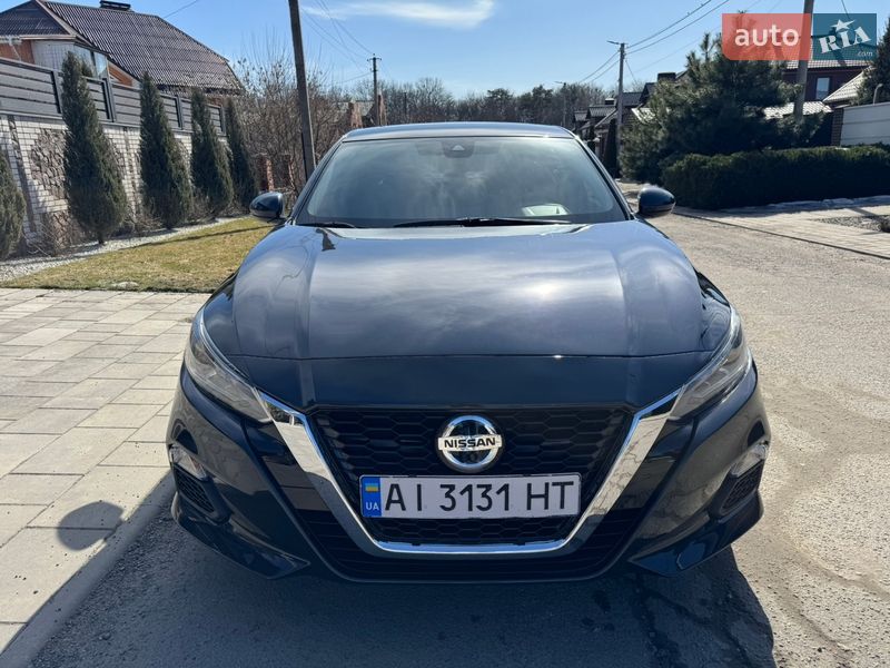 Седан Nissan Altima 2022 в Белой Церкви