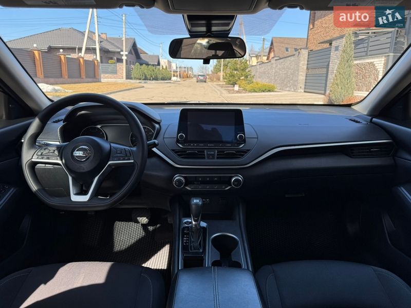 Седан Nissan Altima 2022 в Белой Церкви