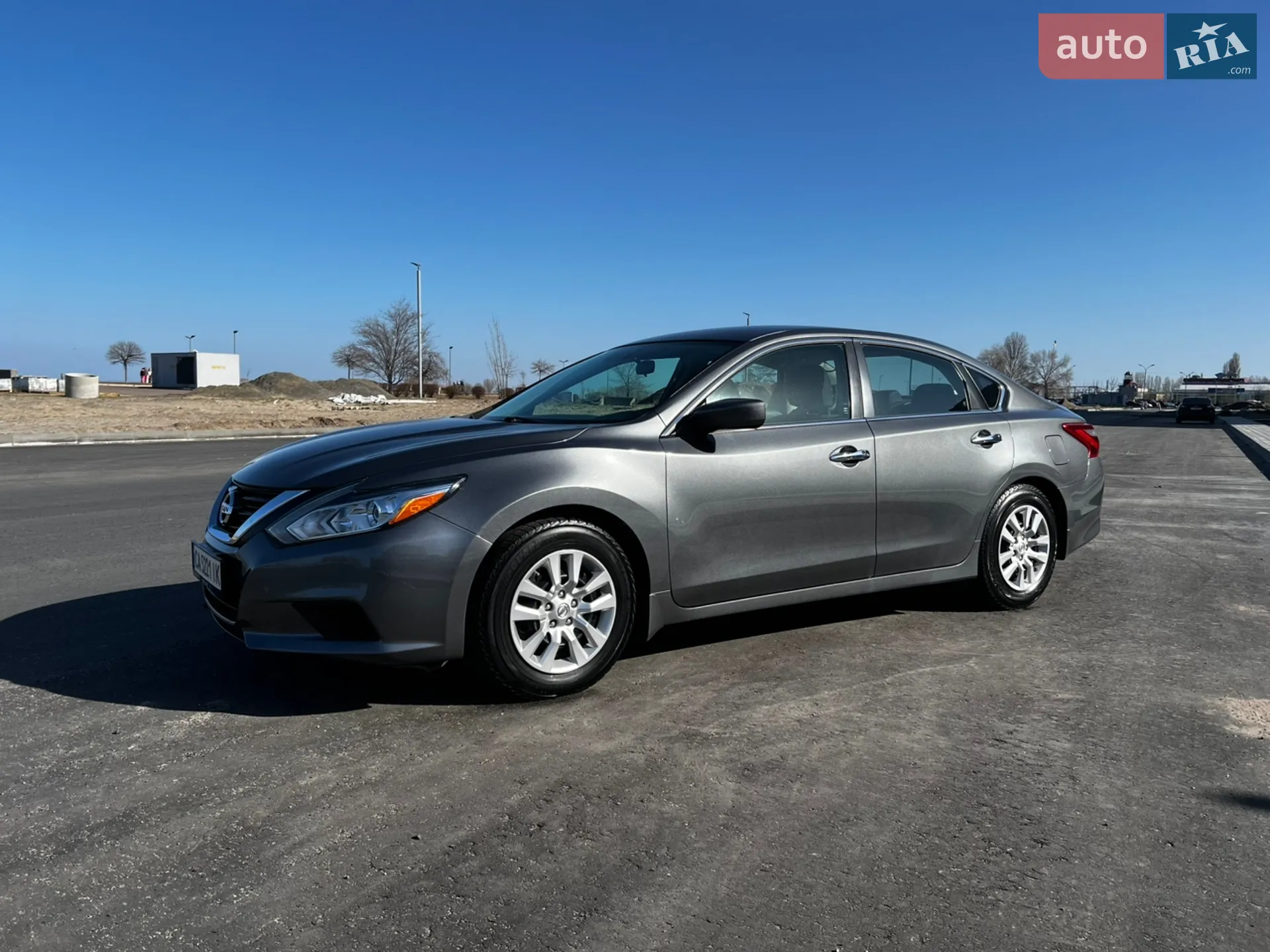 2017 Nissan Altima - мініатюра 4
