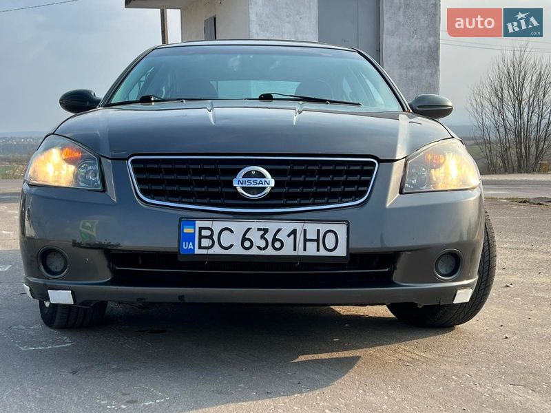 Седан Nissan Altima 2006 в Дрогобыче