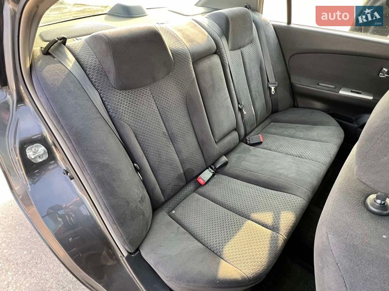 Седан Nissan Altima 2006 в Дрогобыче