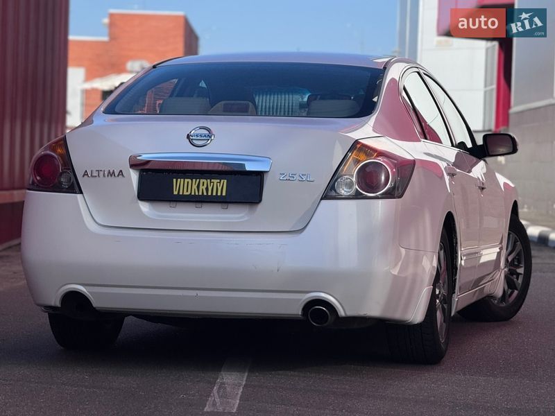Седан Nissan Altima 2011 в Києві фото 20 Седан Nissan Altima 2011 в Києві