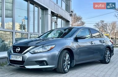 Седан Nissan Altima 2018 в Одесі