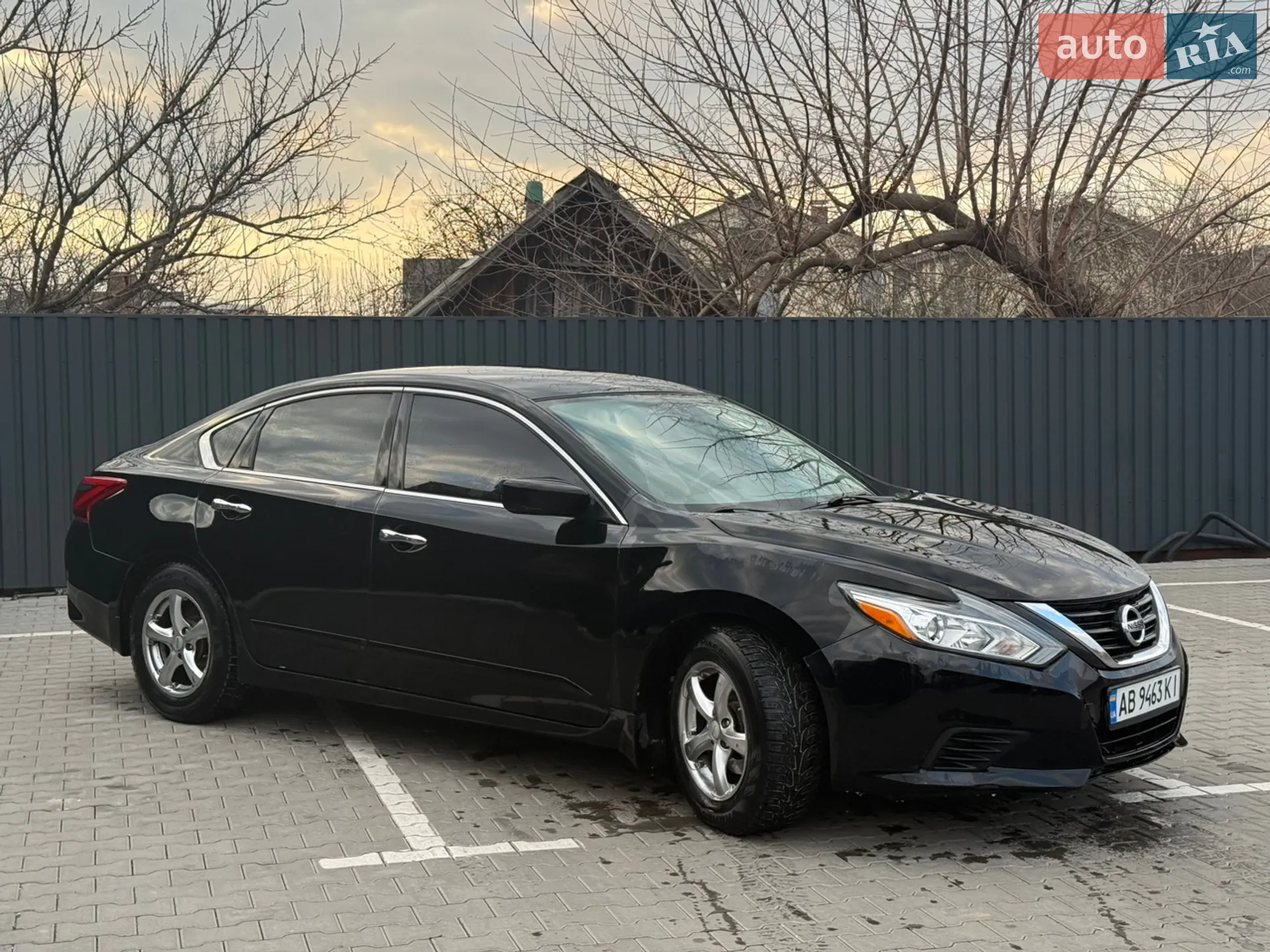 2016 Nissan Altima - мініатюра 4