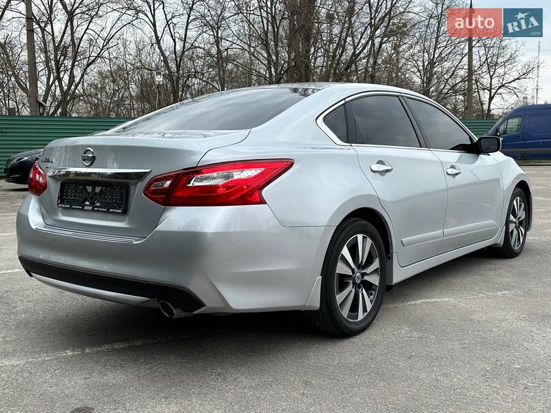 Седан Nissan Altima 2017 в Харькове фото 13 Седан Nissan Altima 2017 в Харькове