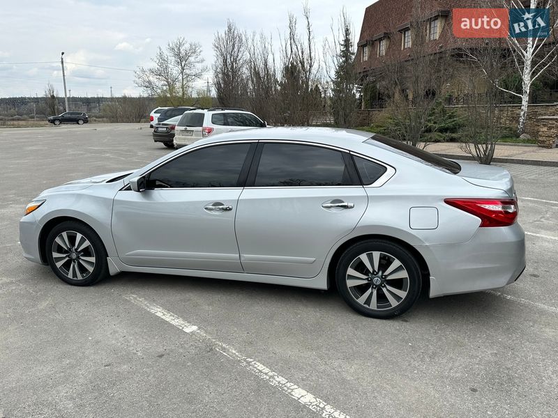 Седан Nissan Altima 2017 в Харькове фото 14 Седан Nissan Altima 2017 в Харькове