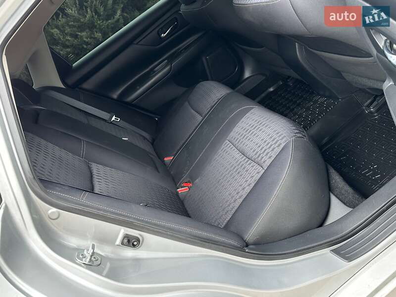Седан Nissan Altima 2017 в Харькове фото 20 Седан Nissan Altima 2017 в Харькове