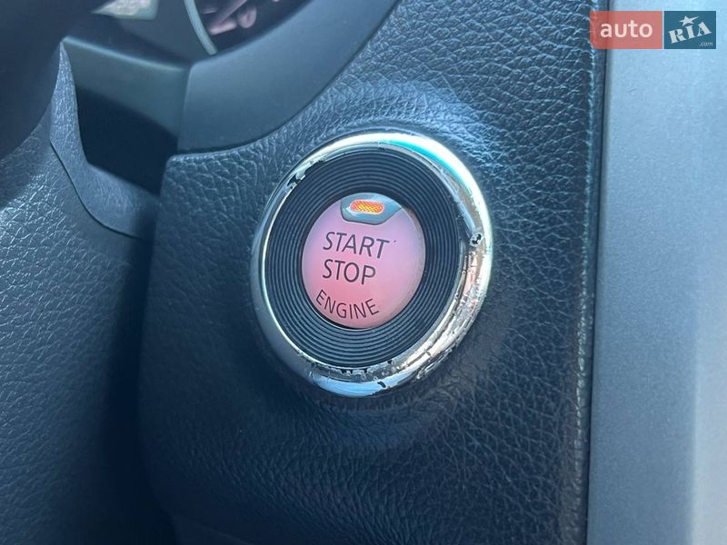 Седан Nissan Altima 2012 в Києві