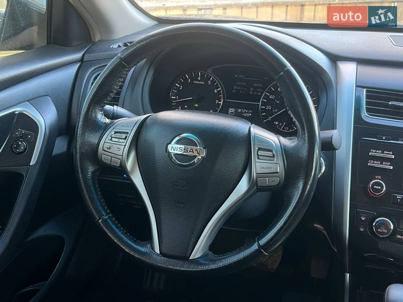 Седан Nissan Altima 2012 в Києві