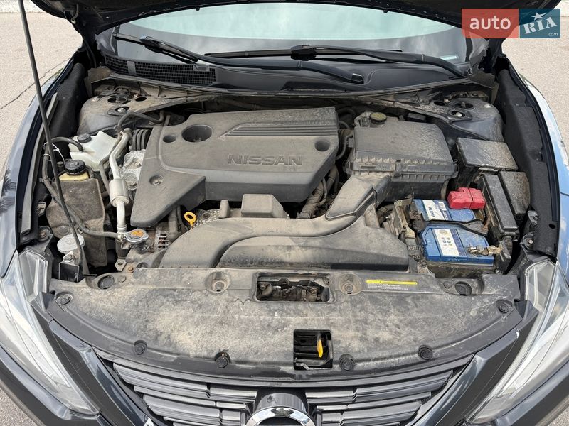 Седан Nissan Altima 2017 в Кременчуге