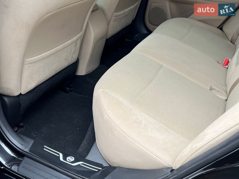 Седан Nissan Altima 2015 в Харкові