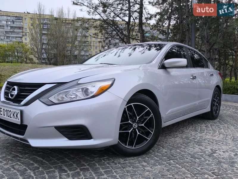 Nissan Altima 2016