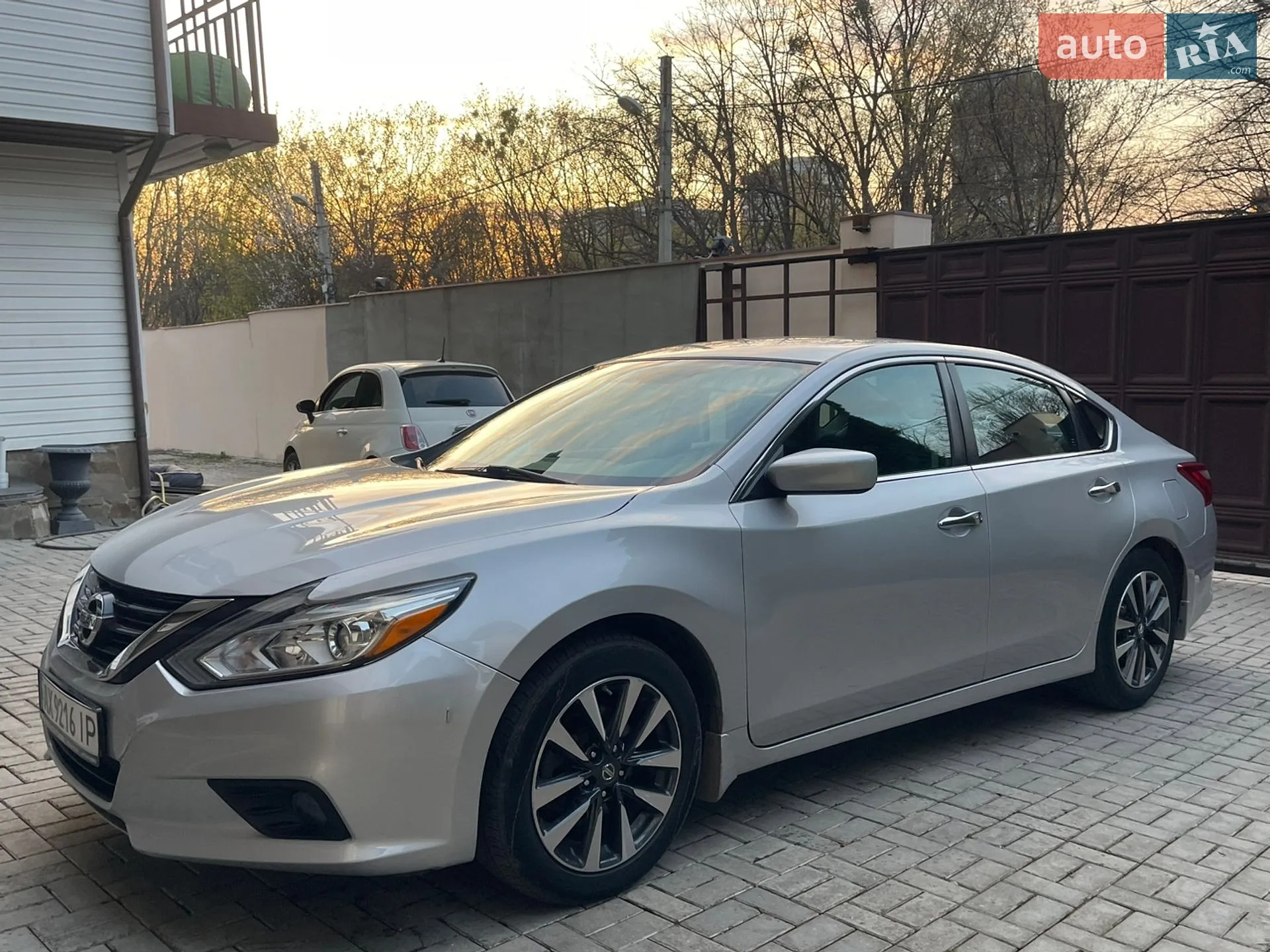 2017 Nissan Altima - мініатюра 15