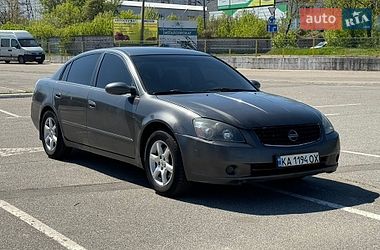 Седан Nissan Altima 2006 в Киеве