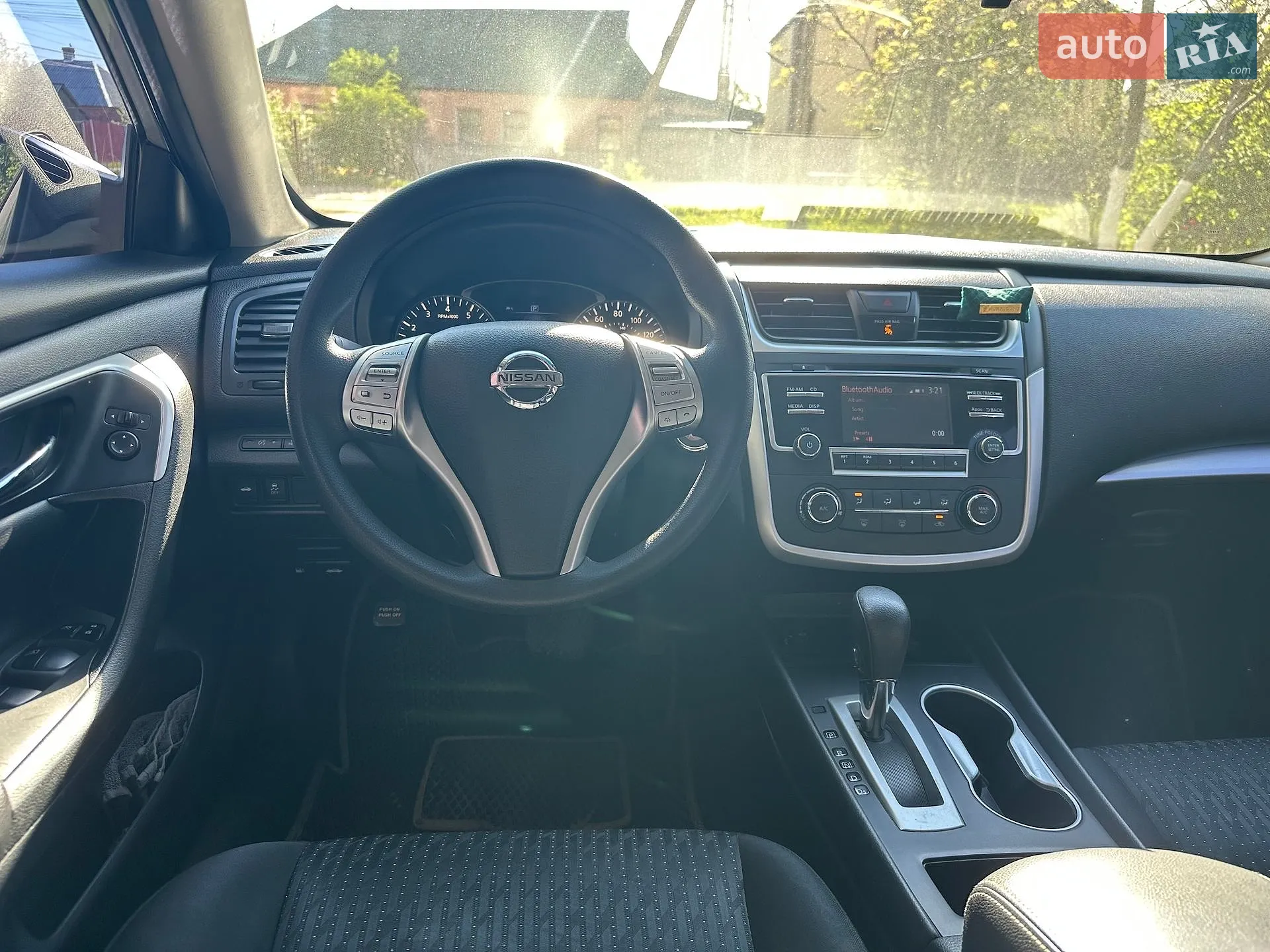 2016 Nissan Altima - мініатюра 5