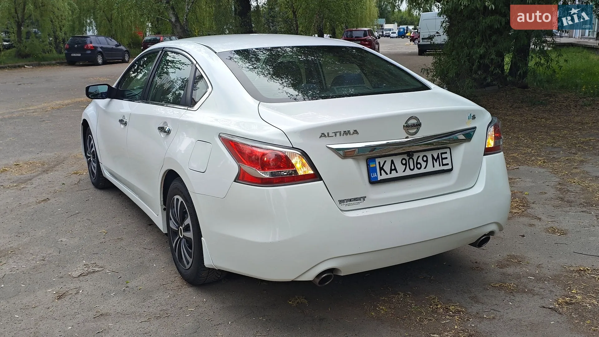 2015 Nissan Altima - мініатюра 8
