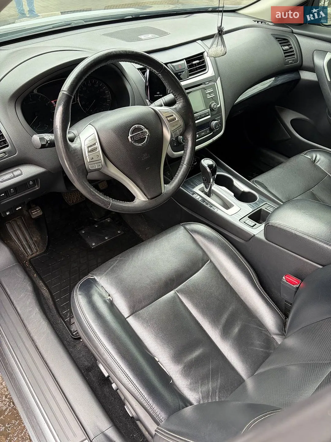 2017 Nissan Altima - мініатюра 4
