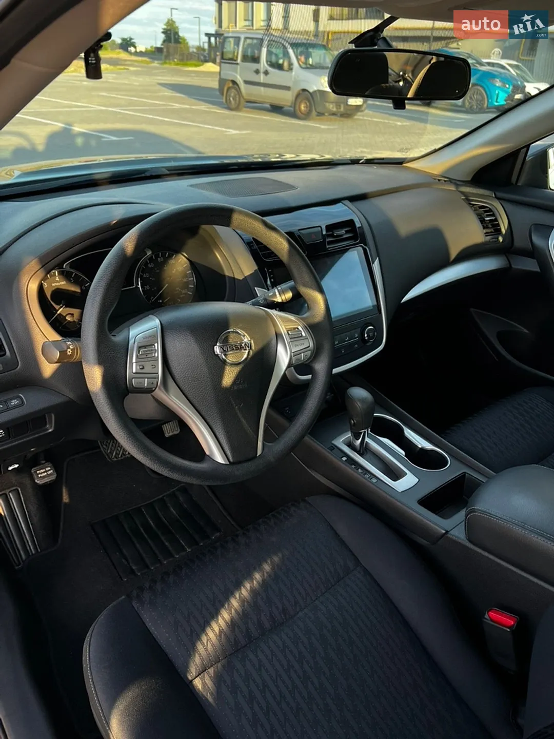 2017 Nissan Altima - мініатюра 3