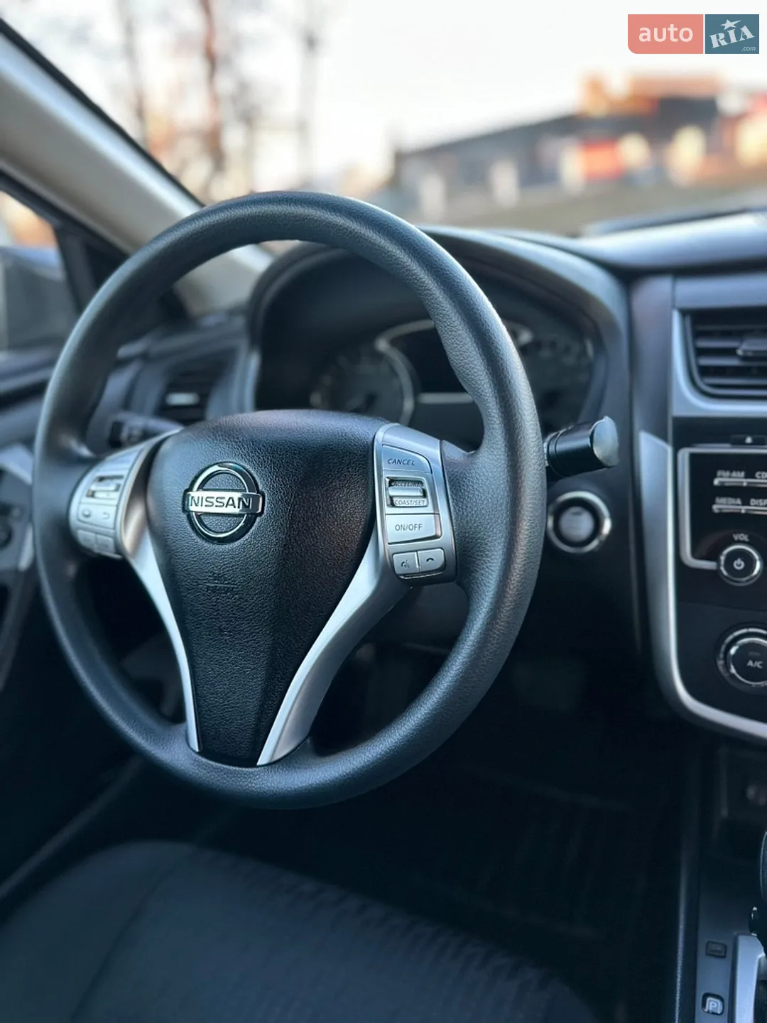 2017 Nissan Altima - мініатюра 30
