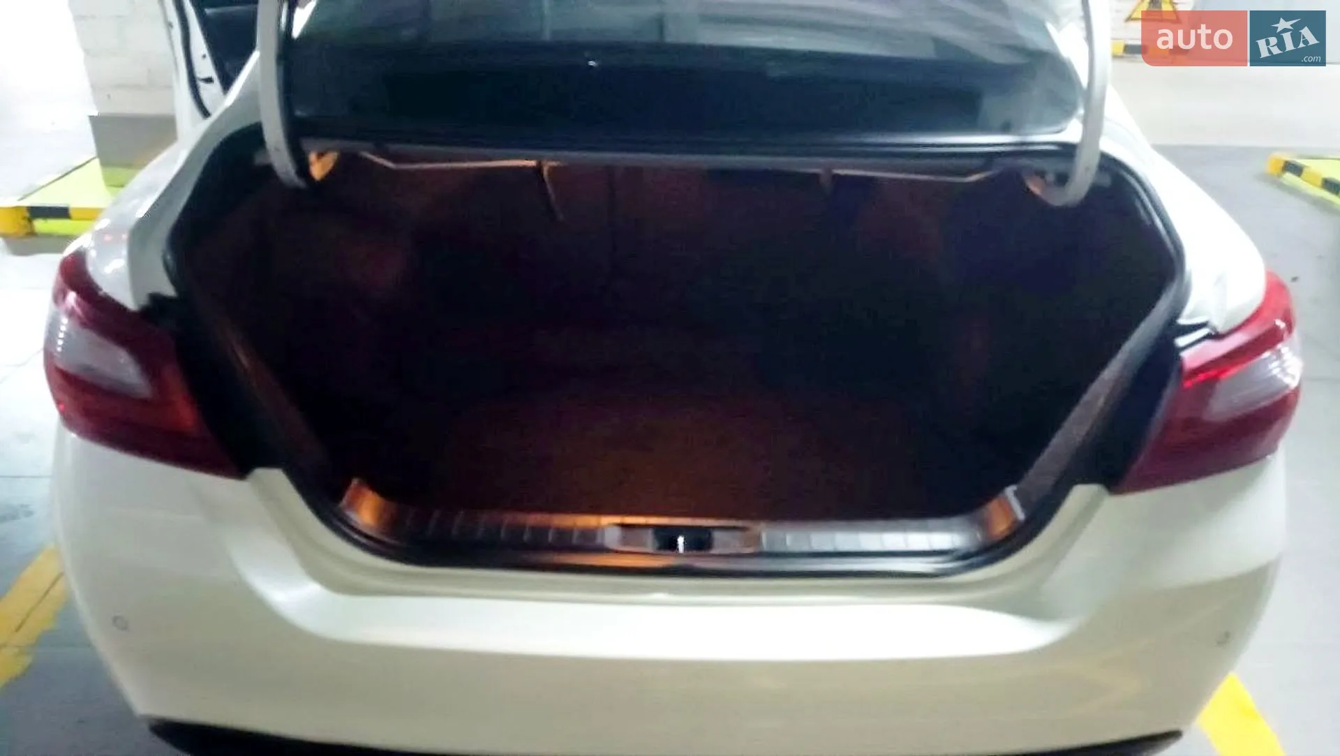 2017 Nissan Altima - мініатюра 8