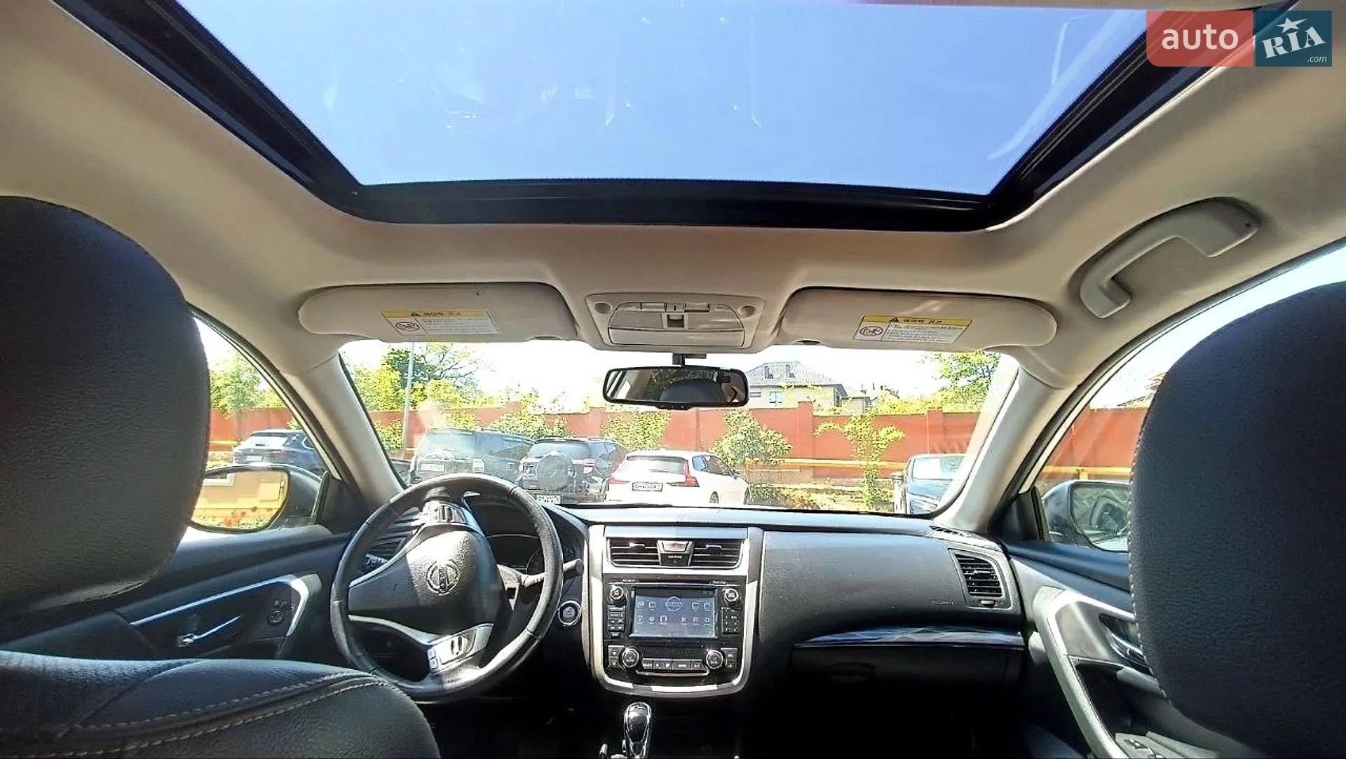 2017 Nissan Altima - мініатюра 16