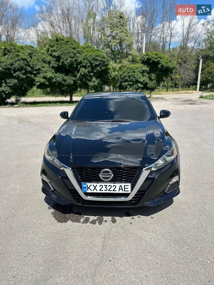 2017 Nissan Altima - мініатюра 15