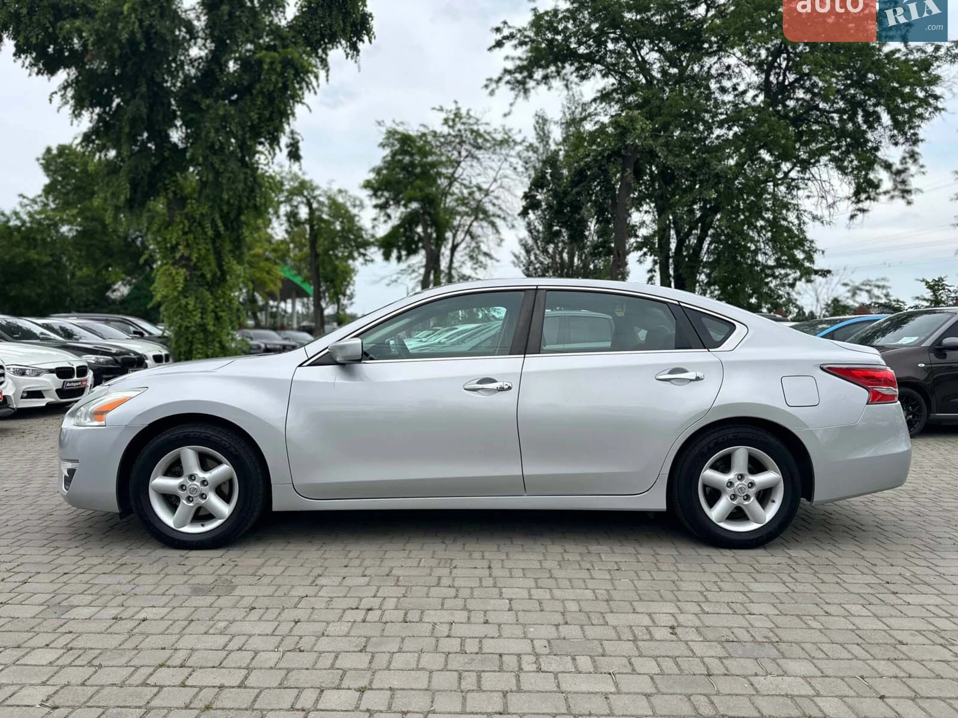 2015 Nissan Altima - мініатюра 6