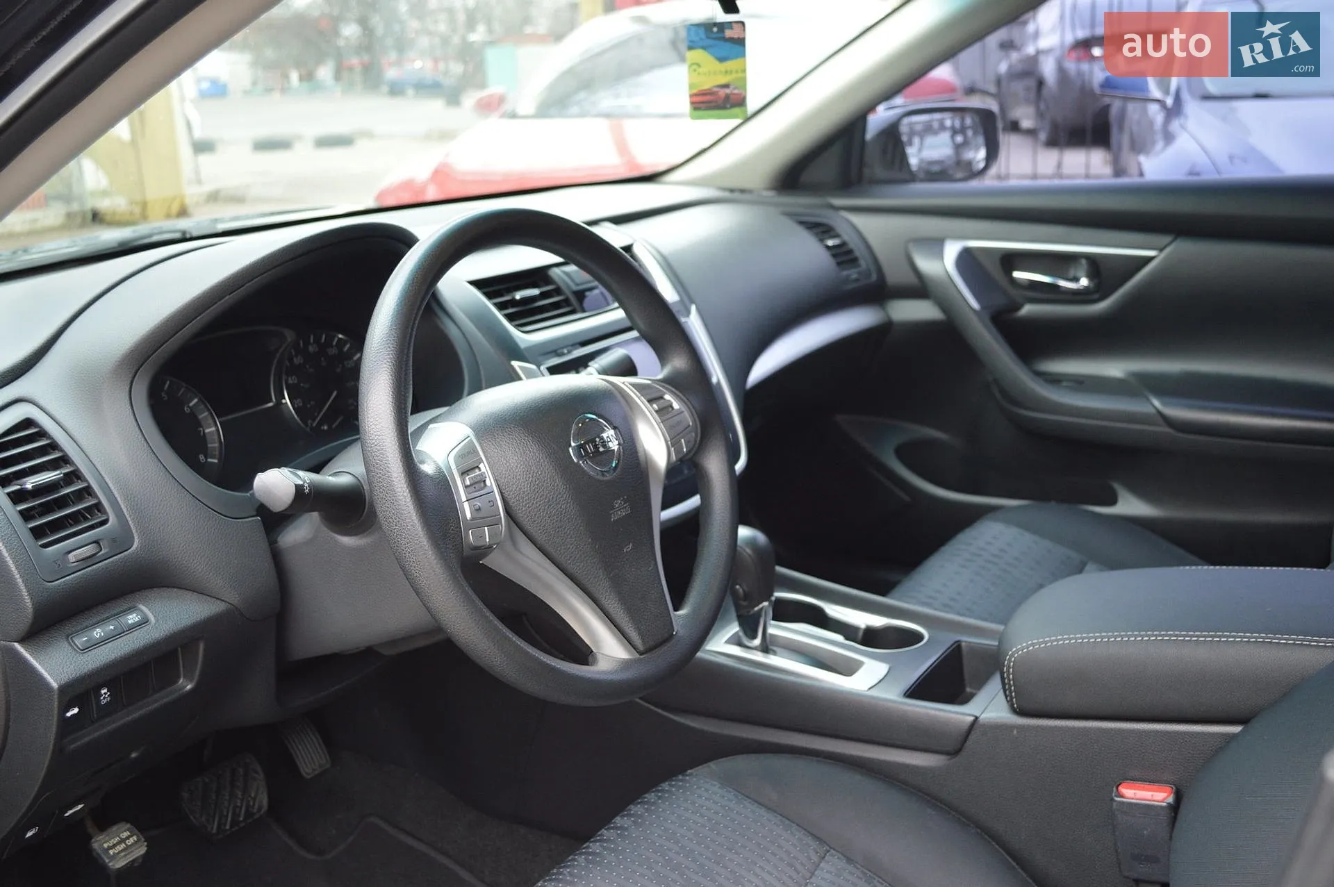 2015 Nissan Altima - мініатюра 14