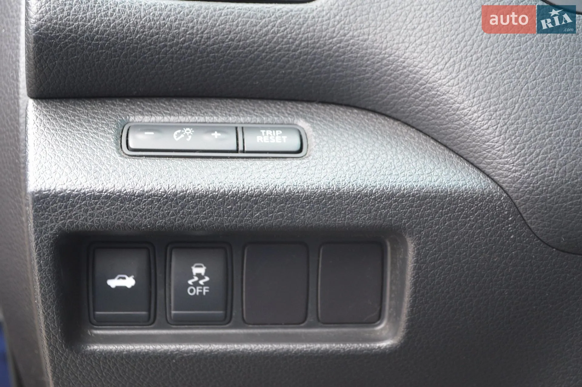 2015 Nissan Altima - мініатюра 24