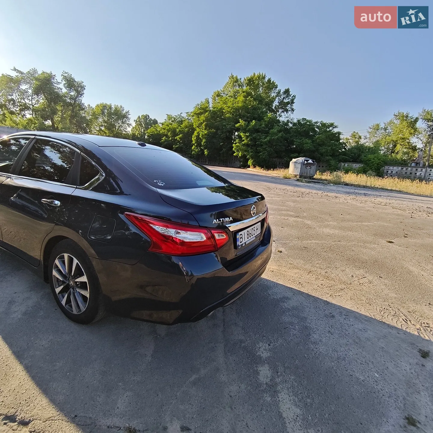 2017 Nissan Altima - мініатюра 9