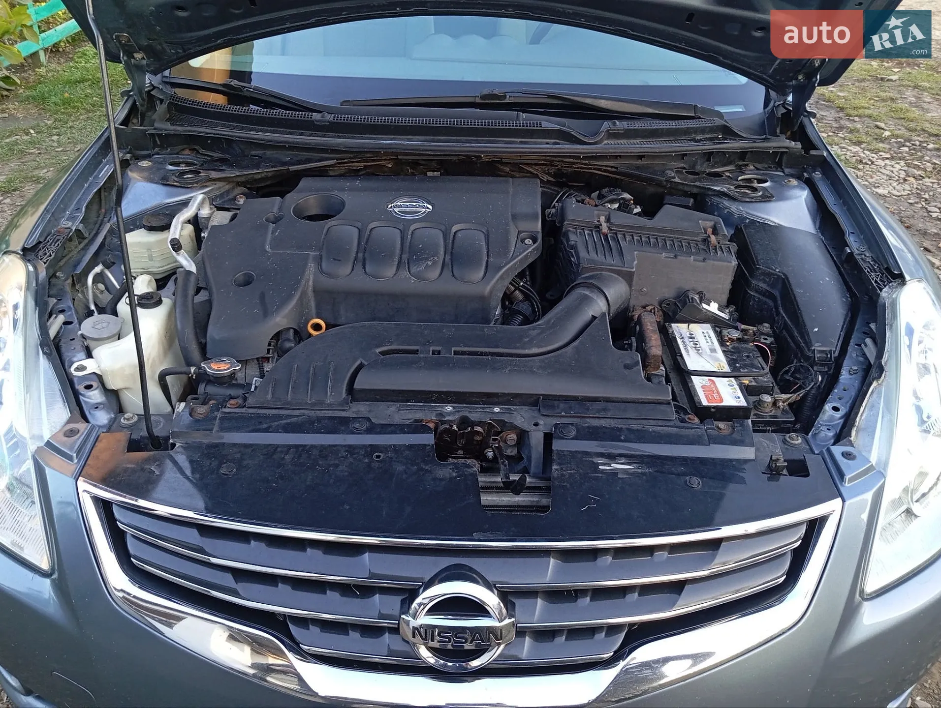 2010 Nissan Altima - мініатюра 11