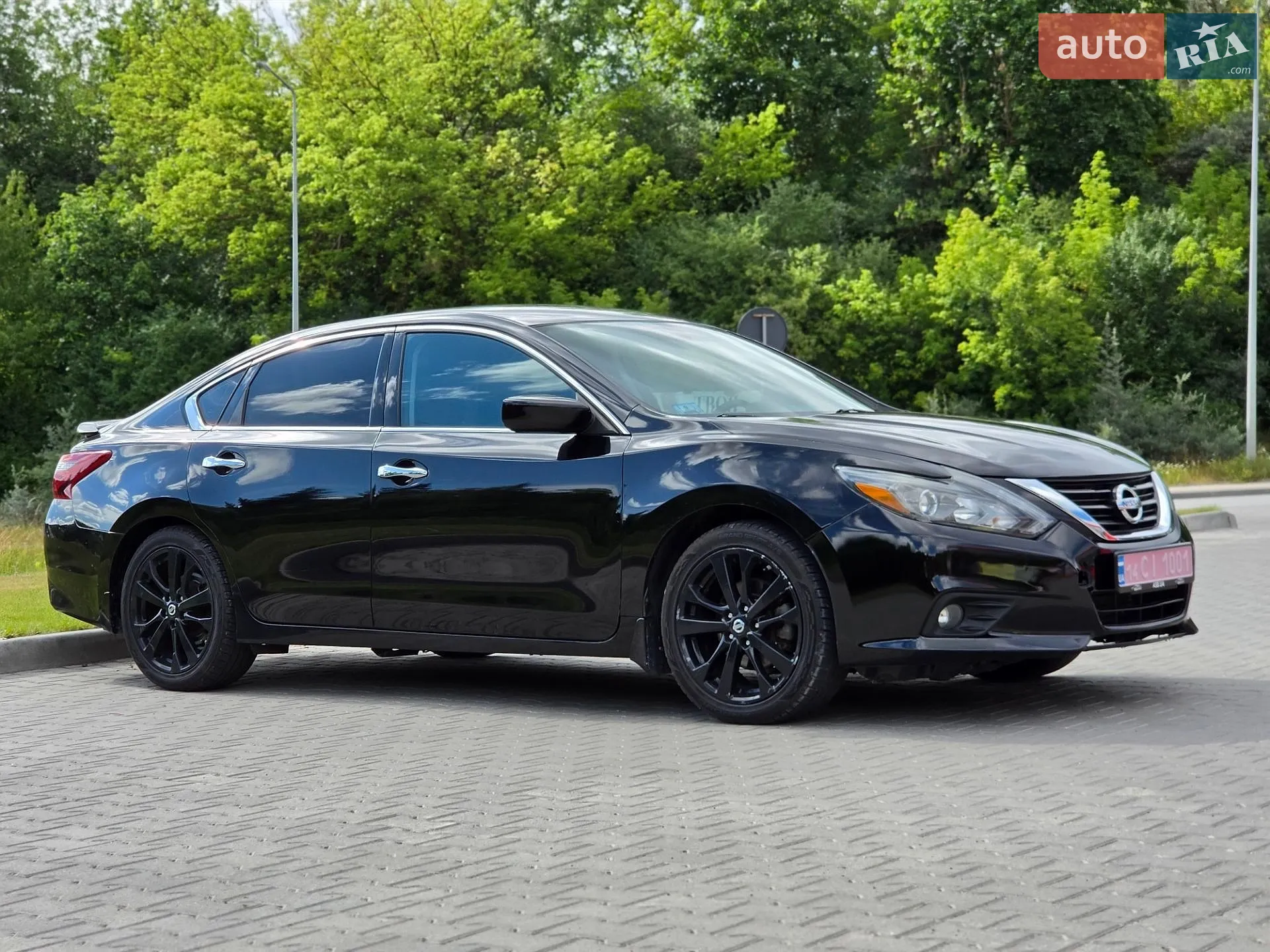 2017 Nissan Altima - мініатюра 3