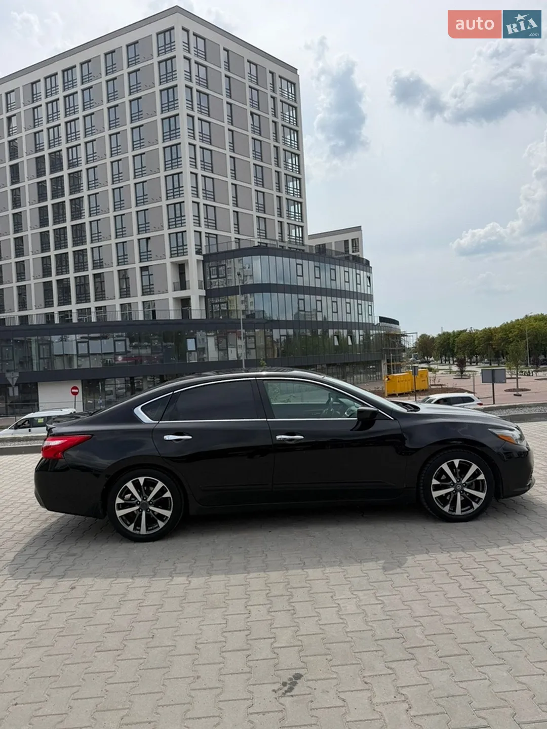 2016 Nissan Altima - мініатюра 7