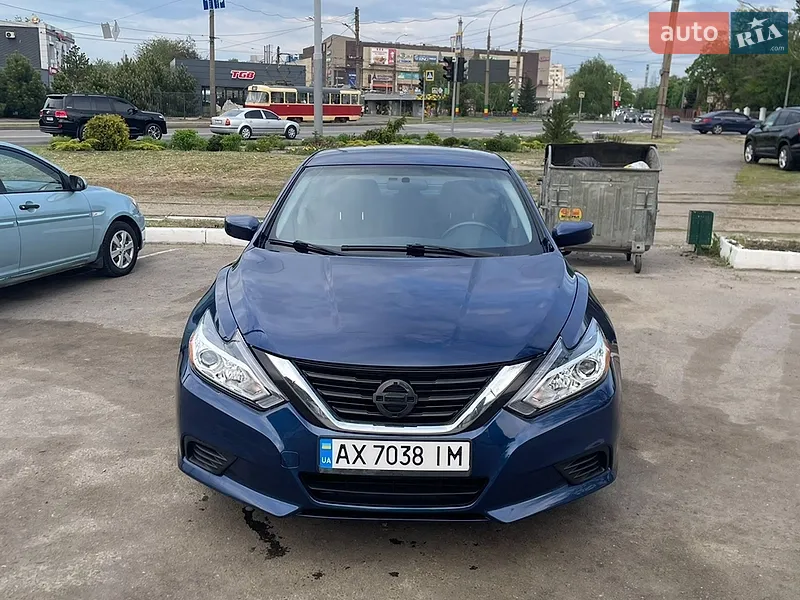 Nissan Altima 2017