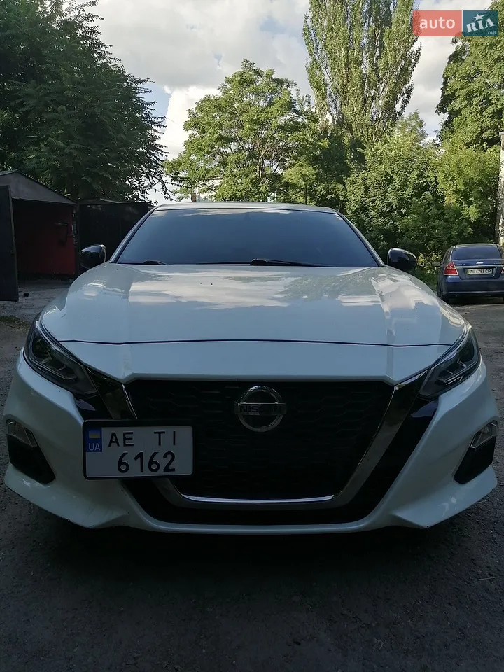 2019 Nissan Altima - мініатюра 13