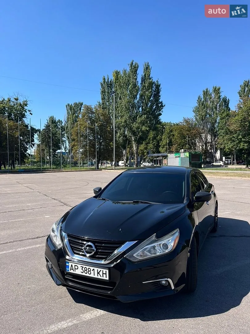 2015 Nissan Altima - мініатюра 4