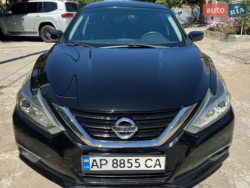 Nissan Altima