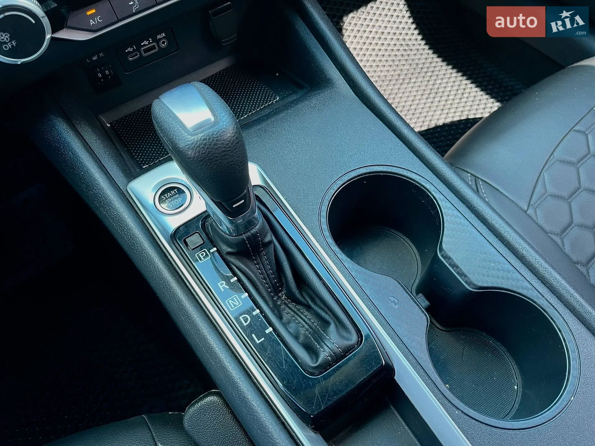 2020 Nissan Altima - мініатюра 27