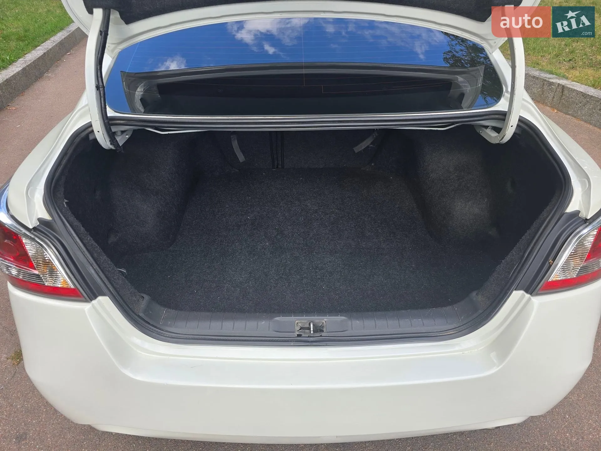 2014 Nissan Altima - мініатюра 7