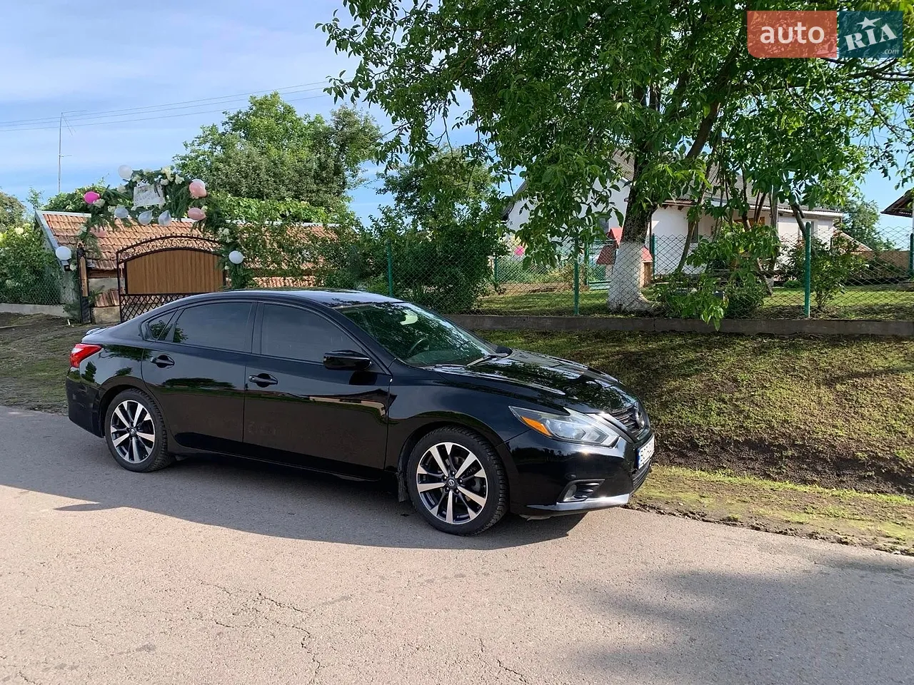 2015 Nissan Altima - мініатюра 13