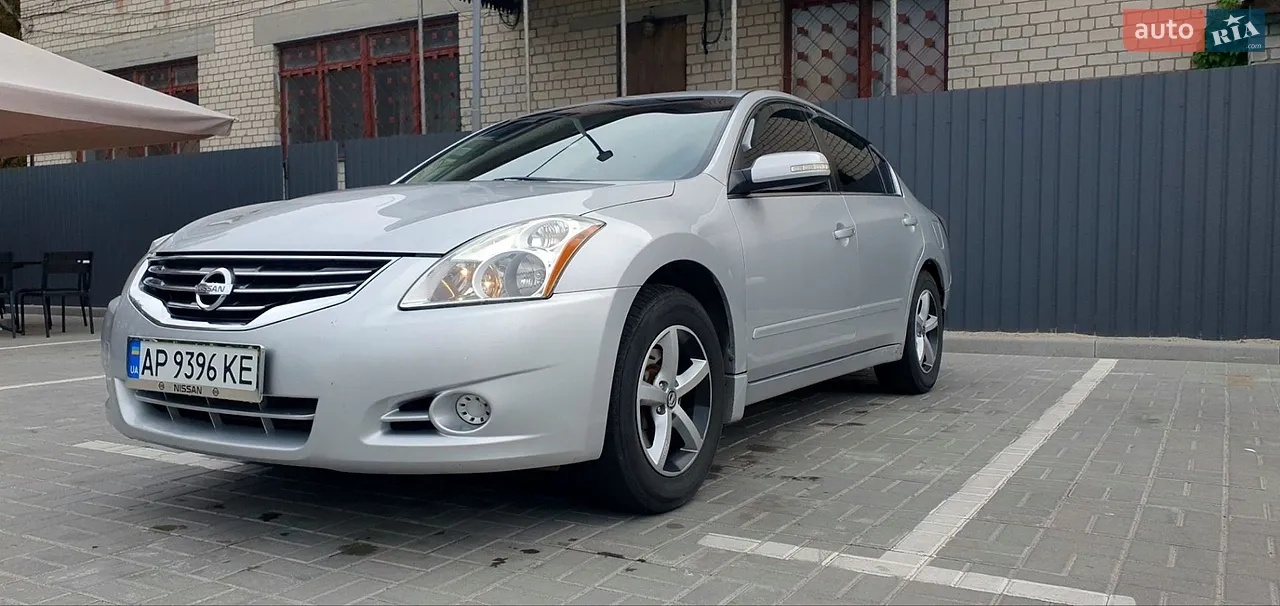 2011 Nissan Altima - мініатюра 14