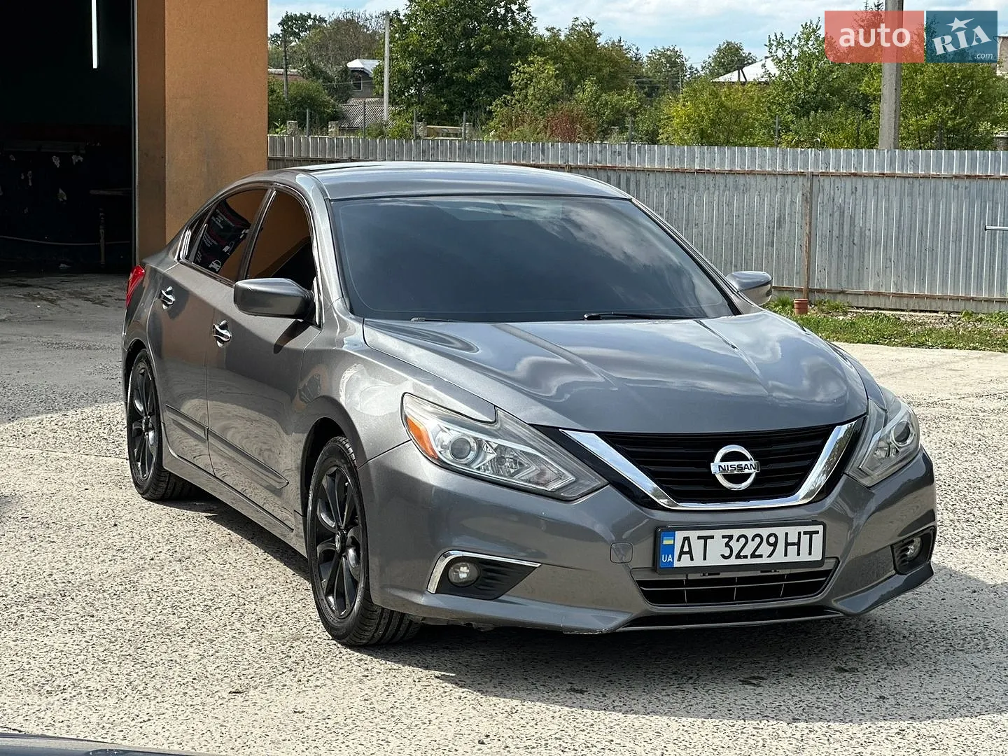 2016 Nissan Altima - мініатюра 5