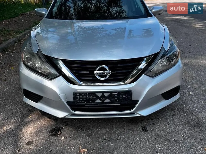 Nissan Altima 2016