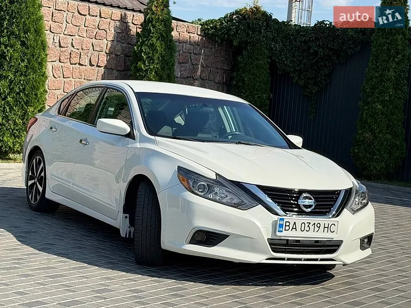 Nissan Altima