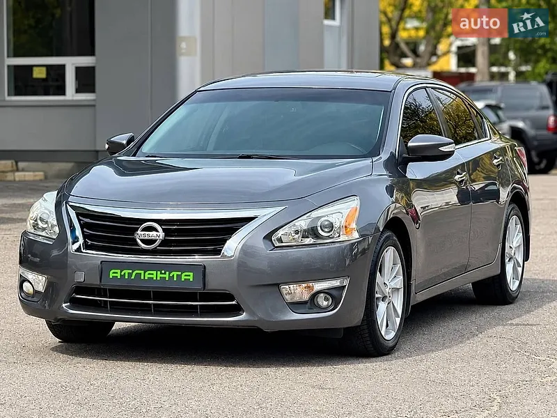Nissan Altima