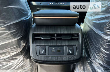 Позашляховик / Кросовер Nissan Ariya 2022 в 