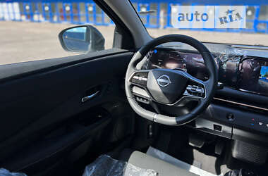 Позашляховик / Кросовер Nissan Ariya 2022 в 